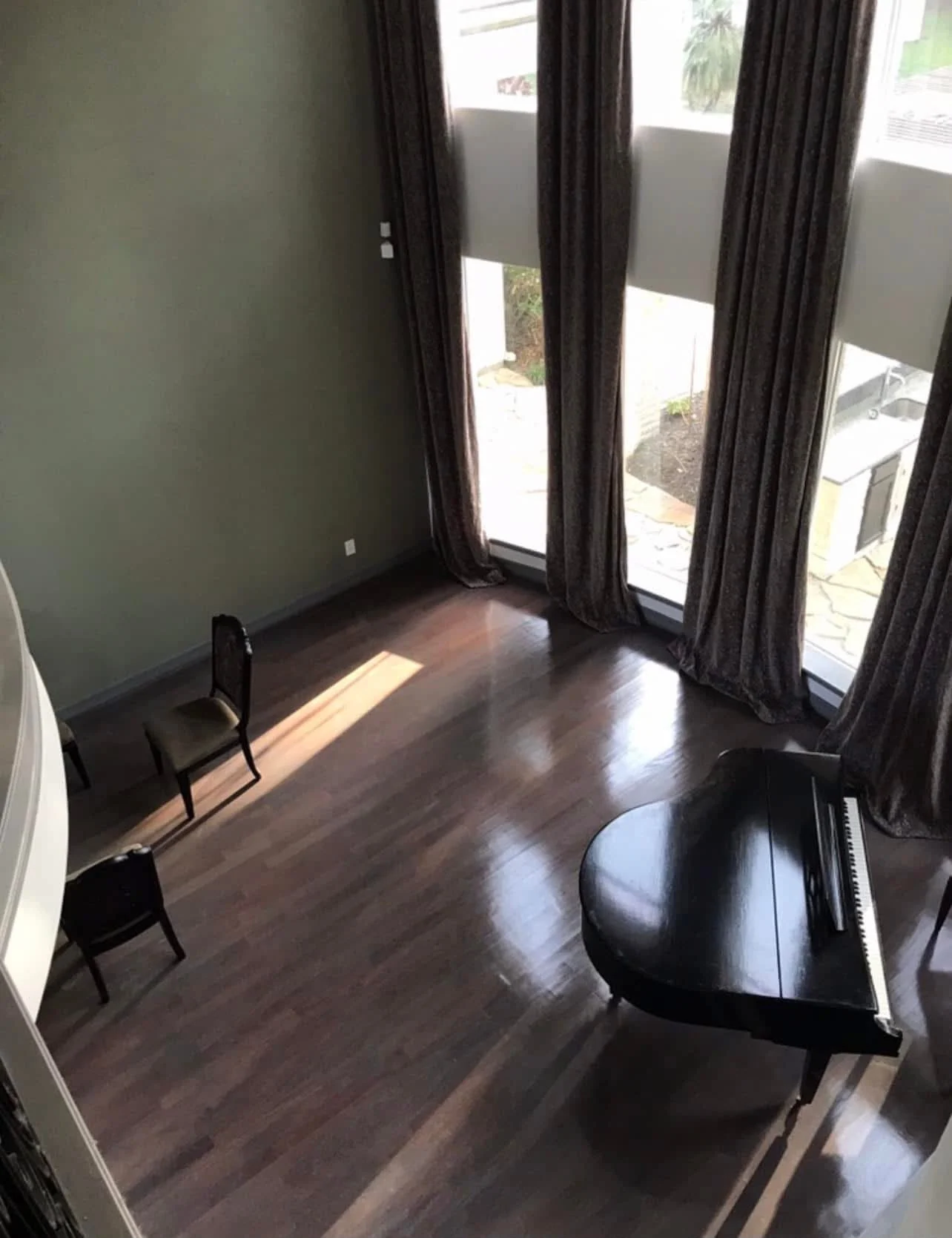 Hardwood flooring installed by LL General Contractor in a Houston home